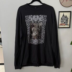 Elegant Black Long Sleeve Graphic Tee